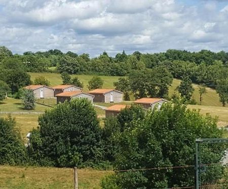 Les Chalets D Hermine Montredon-Labessonnié Εξωτερικό φωτογραφία